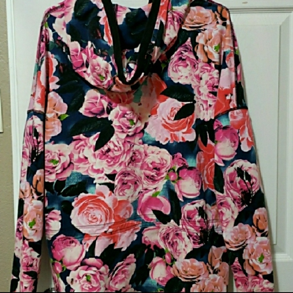 Lululemon floral jacket